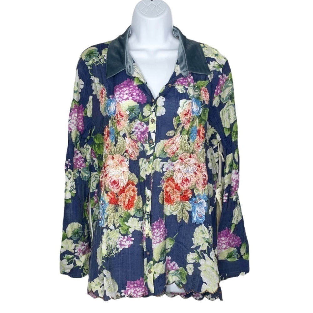 𝅺Aratta Silent Journey Embroidered Floral Velvet Collar Button Down Shirt‎ Blue
